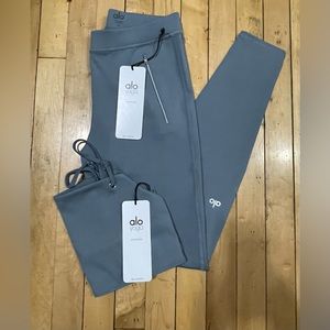 Alo Yoga Legging